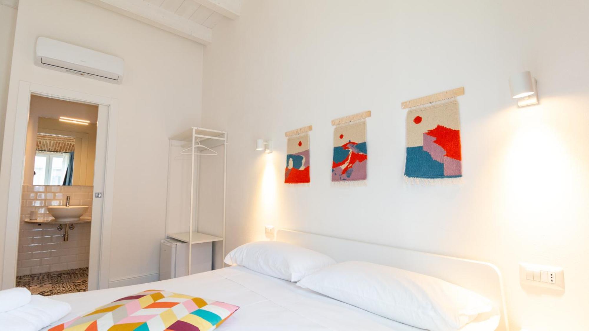 Ceramic Rooms Ористано Екстериор снимка